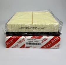 Toyot OE Engine Air Filter 17801-0P051 Avalon Camry Sienna Highlander