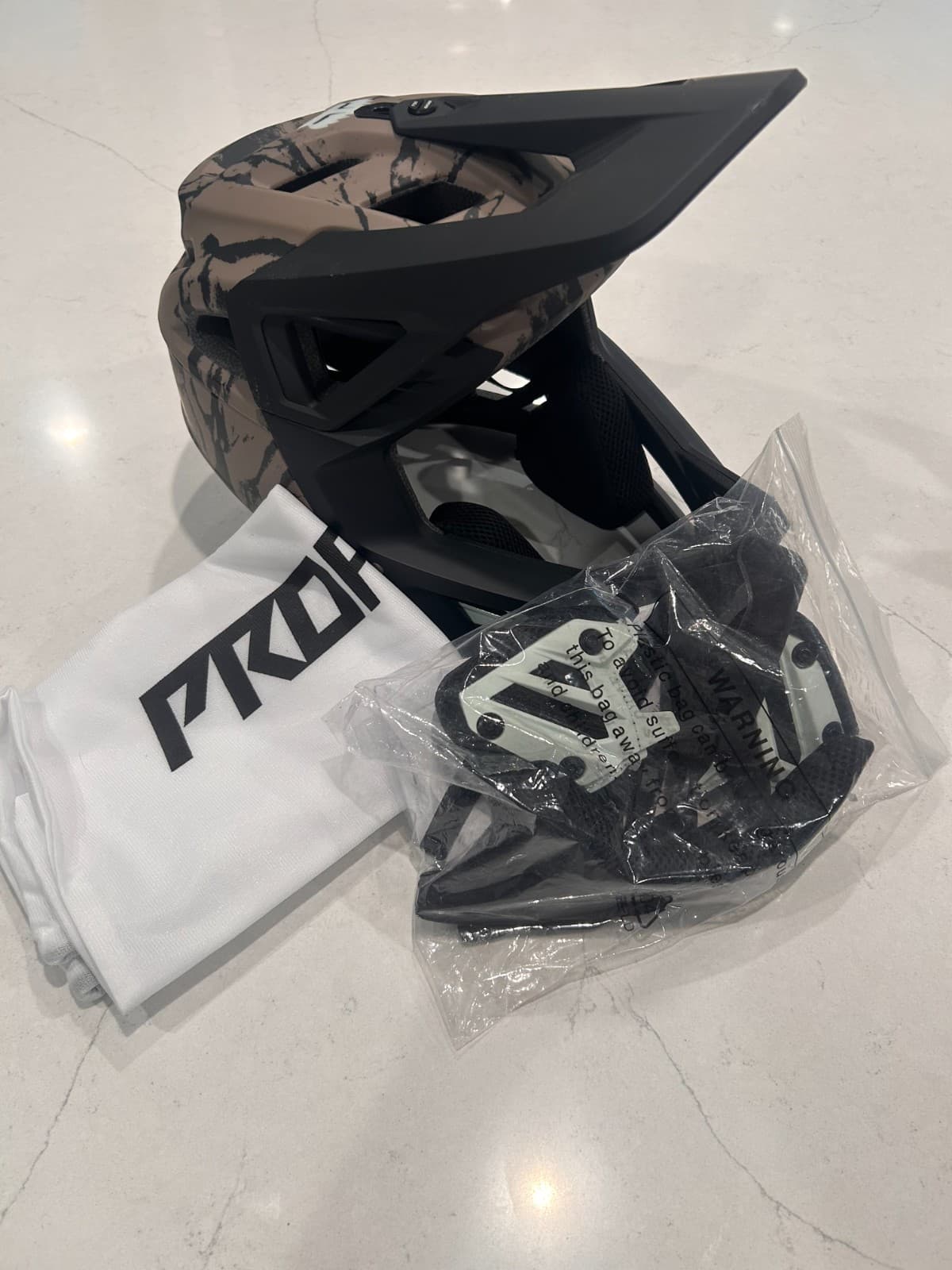 Fox Racing Proframe Thrive MTB Helmet -Medium MIPS- Mountain Bike Trail Bicycle