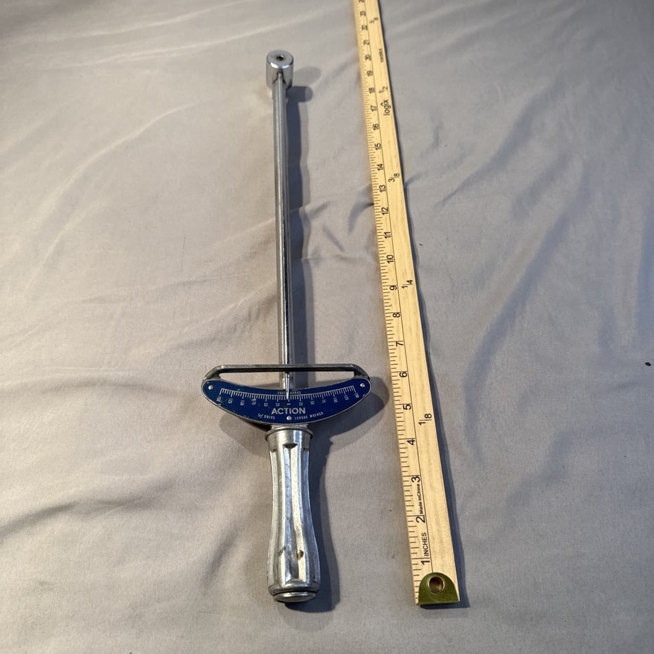 Action 1/2 Inch Drive Torque Wrench Tool Excellent!