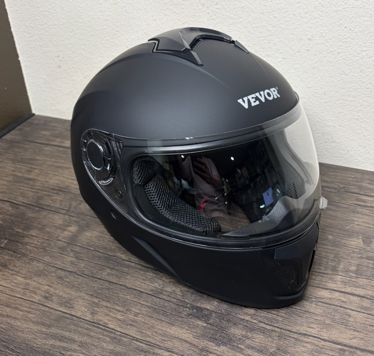 VEVOR Full Face Motorcycle Helmet Black Size Medium 57-58 WLT-111 NEW 5360