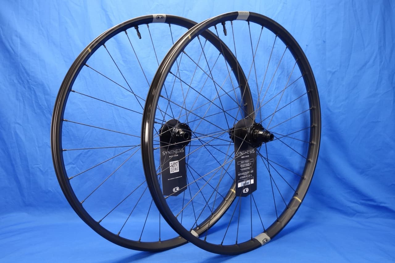 New CrankBrothers Synthesis Enduro Carbon Ratchet 29" Disc Boost MTB Wheelset
