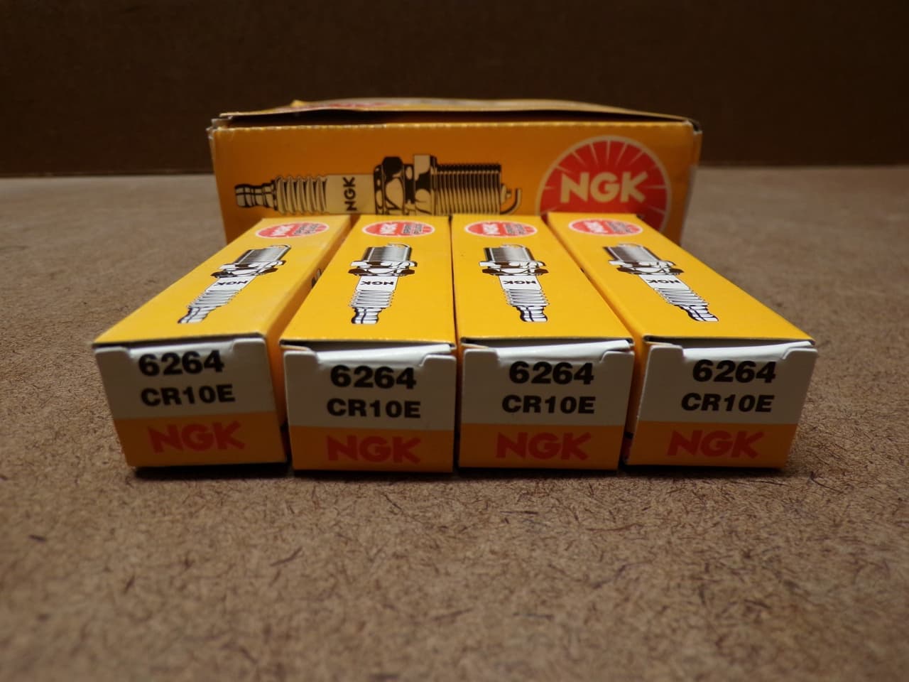 NGK CR10E SPARK PLUGS SOLD AS 1 PLUG 1 SPARK PLUG EACH